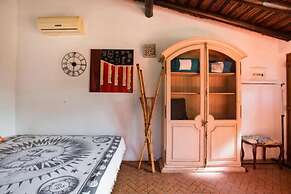 Porches Private Pool Villa 17 Guests