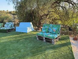 Porches Private Pool Villa 17 Guests