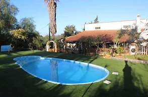 Porches Private Pool Villa 17 Guests