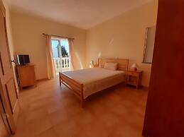 4 Bedrooms Arma o de Pera Private Pool Villa