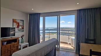 Green Tower Sea View With Garage and Balcony