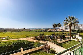 Beach Front View Armacao de Pera Flat