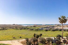 Beach Front View Armacao de Pera Flat