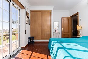 Beach Front View Armacao de Pera Flat II