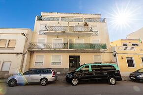 Beach Front View Armacao de Pera Flat II