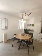 2 Floors Home Near Carvoeiro Slidesplash