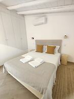 2 Floors Home Near Carvoeiro Slidesplash