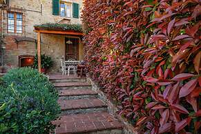 Francigena Loggia Pergola Shared Pool
