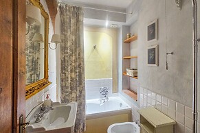 Francigena Loggia Pergola Shared Pool