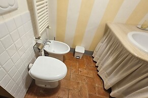 Francigena Loggia Pergola Shared Pool