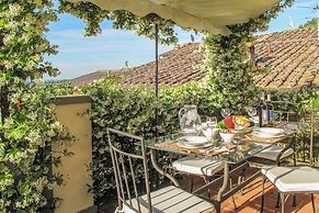 Francigena Terrazza Shared Pool