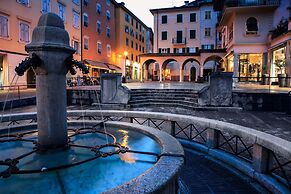 Riva Nest