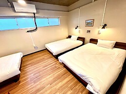 Hinode Kagurazakaekimae Hotel