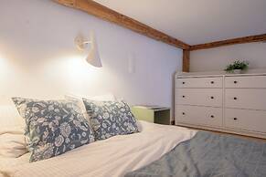 Oak Doors Apartament w Rynku ProperUNIT