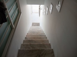 Miramar on Beach View Villa