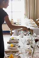 The Strand Inn