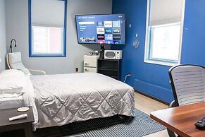 Foothills Lodge & Diner