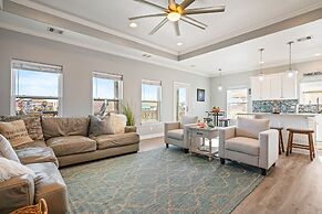 Aqua Splash 3 Bedroom Home