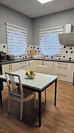 Smakhouse Studio Description