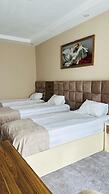 Aniko Hotel