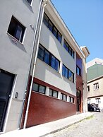 Center Porto Economic Huge Flat