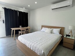 Sea Breeze Tunnel Hideaway 6