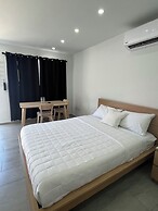 Sea Breeze Tunnel Hideaway 6