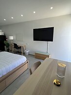 Sea Breeze Tunnel Hideaway 6