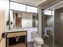 Stylish 1 BR in Chapinero