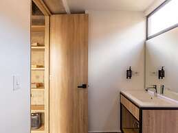 Brilliant 1 BR in Chapinero