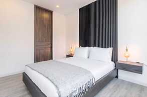 Unique 3 BR Apartment in Usaqu n