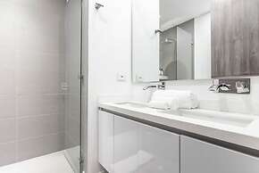 Designer 2BR in Usaqu n