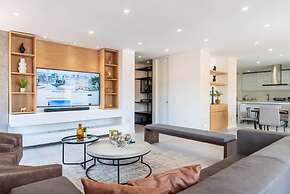 Luxury 4BR in Usaqu n