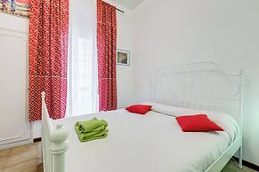 Charming Trastevere Apartment in Heart of Rome