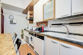 Charming Trastevere Apartment in Heart of Rome