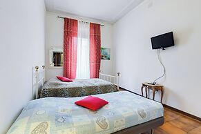 Charming Trastevere Apartment in Heart of Rome