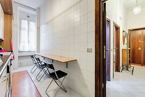 Charming Trastevere Apartment in Heart of Rome