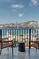 Eclectic Syros