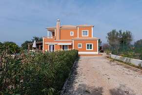 Huge Villa Near Albufeira and Silves