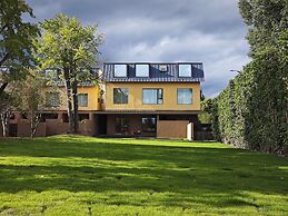 Shanghai Xingshe Camping Guesthouse