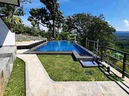 Terrace Cinnamon View