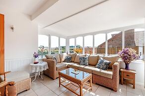 Freshfields, a Countyside Retreat for 8!