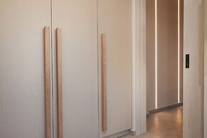 Palm Tree Beach Suites