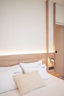 Palm Tree Beach Suites