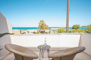 Palm Tree Beach Suites