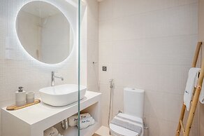 Palm Tree Beach Suites