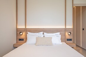 Palm Tree Beach Suites