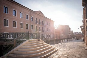 Palazzo Dei Guardiani