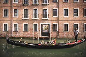 Palazzo Dei Guardiani