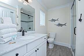 Beachfront 5bed Easybreezy West